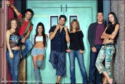 Comment s'appelle le groupe de la série ?