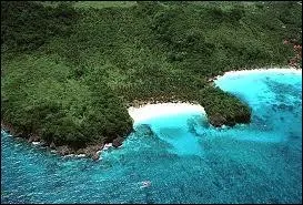 Quel pays est prs de la mer des Clbes ?