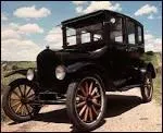 Quel modle noir pour tout le monde, Ford a-t-il lanc en 1908 ?