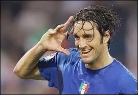 O n'a jamais jou Luca Toni ?