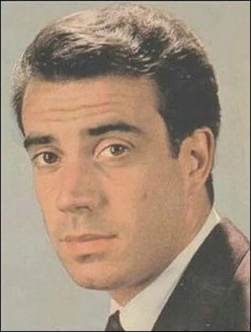 Difficile de devenir clbre quand on a eu un pre aussi connu que ...