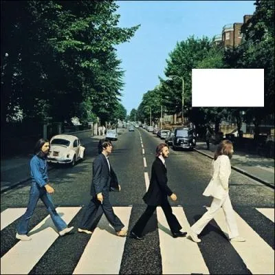Quel nom porte cet album des Beatles ?