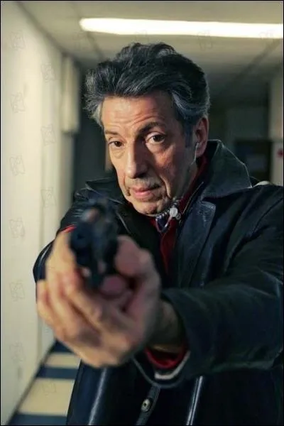 Dans quelle srie joue Michel Creton ?