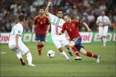 Qui est cet ailier offensif ?