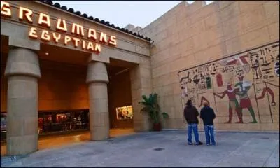 Laquelle de ces salles de spectacles n'est pas  Hollywood ?