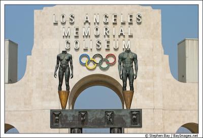 Los Angeles a été la ville hôte des Jeux Olympiques d'été deux fois. En quelles années les a-t-elle accueillis ?