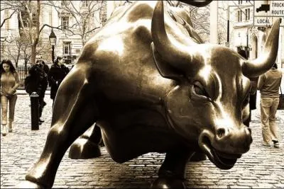 Comment se nomme cette statue situe dans Lower Manhattan ?