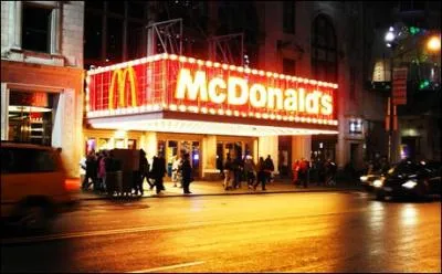 Combien y a-t-il de McDonald's  Manhattan ?