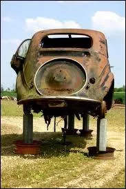 Le cot du contrle technique est trs variable, au Japon par exemple, son cot incite les usagers  se dbarrasser de leur vhicule avant l'chance fatale, ce contrle est de ... . .