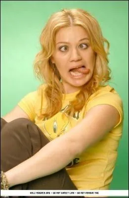 Quelle est cette star qui fait une grimace ?