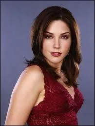 Que dcide de faire Nathan  la fin de cette saison ?