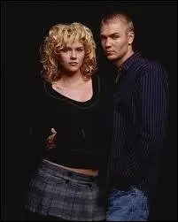 Qui Lucas embrasse-t-il  la fin de la saison ?