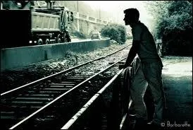 Qui chantait  Que c'est triste un train qui siffle  ?