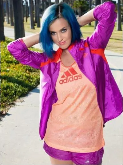 Un des membres trouve que toutes les fans sont magnifiques, lequel ?