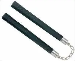 Quel art martial se pratique avec cet objet du mme nom ?