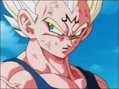 Pourquoi a-t-il un M sur le front ?