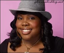 Comment s'appelle Mercedes ?