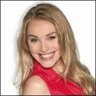 Comment s'appelle leur jolie locataire qui vit seule dans son appartement ?