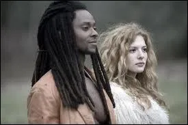 Bella se fait attaquer par James, mais o ?