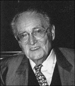 Quelle mission base sur l'histoire, fut cre avec Stellio Lorenzi et Alain Decaux par Andr Castelot en 1957 pour la tlvision franaise ?