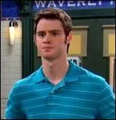 Comment s'appelle le meilleur ami de Justin ?