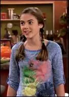 Comment s'appelle la petite amie de Max ?