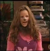 Comment s'appelle la fille-loup-garou qu'il a rencontr  travers un site de rencontre ?