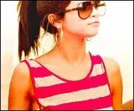 Quel est le titre de son premier album ?