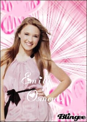 Quel personnage Emily Osment a jou dans le film S. O. S Daddy ?