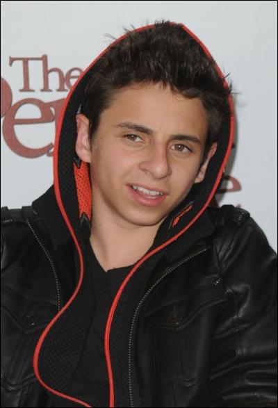 Quel personnage Moises Arias a jou dans la srie Hannah Montana ?