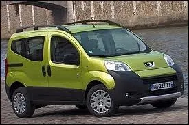 Quel est le nom de la version 4X4 du Peugeot Bipper Tepee ?