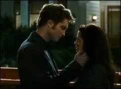 Que dit Alice  Bella, lorsque cette dernire la voit chez elle ?