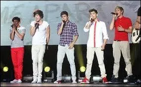  combien d'exemplaires leur album 'Up all Night' s'est-il vendu jusqu' maintenant ?