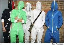 Dans l'dition de luxe de leur album, quels sont les titres des deux chansons bonus ?