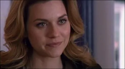 Qu'arrive-t-il  Peyton lors de cette saison ?