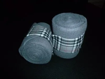 Par o commene-on  poser les bandes de polo ?