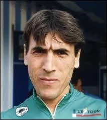 Quel cycliste ouzbek prenait beaucoup de place lors des sprints finaux ? (9 tapes)