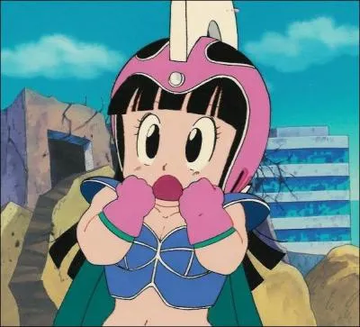 Quand elle tait petite, elle s'entrainait aux arts martiaux.