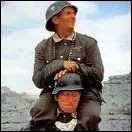 Bourvil : ses films. Augustin Bouvet ( Bourvil ) et Stanislas Lefort ( Louis de Funs ) doivent conduire deux aviateurs anglais vers la zone libre, durant la seconde guerre mondiale.