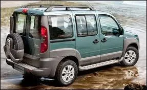 Quel est le nom de ce Fiat Doblo surlev, qui n'est pas commercialis en France ?