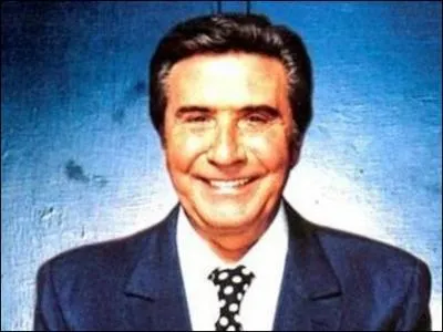 Chanteur franais. Gilbert...