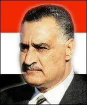 Qui est ce chef d'tat arabe qui, en 1956, nationalisa la socit prive franco-britannique qui grait le canal de Suez ?