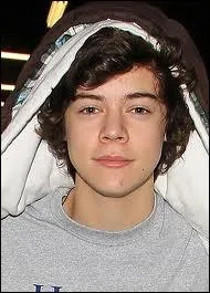 Harry a une habitude, laquelle ?