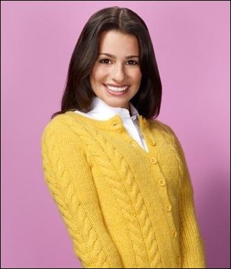 Quelle affirmation  propos de Rachel Berry, l'une des protagonistes de la srie musicale Amricaine Glee, est errone ?