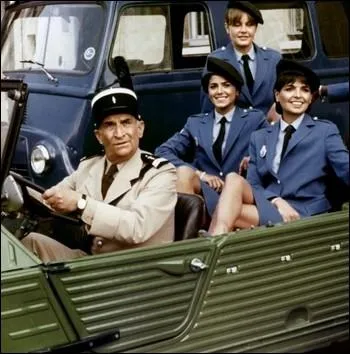 Cruchot et ses compres dans la dernire aventure de la srie des   Gendarmes   ... .