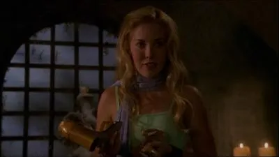 Quelle actrice joue Harmony Kendall ?