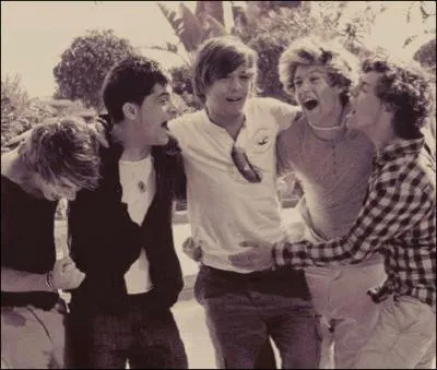 Avec quelle star ont-ils chant lors de la 10e mission de  X-Factor  ?