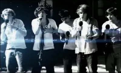 Qui a particip deux fois   la Maison des Juges  de  X-Factor  ?