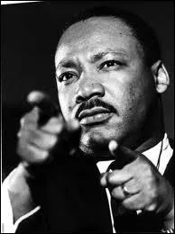 Un leader noir amricain rvait qu'un jour  on soit tous assis, Noirs et Blancs, autour de la table de la fraternit . De qui s'agit-il ?