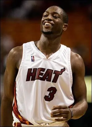 Qui est ce basketteur qui joue  Miami Heat ?